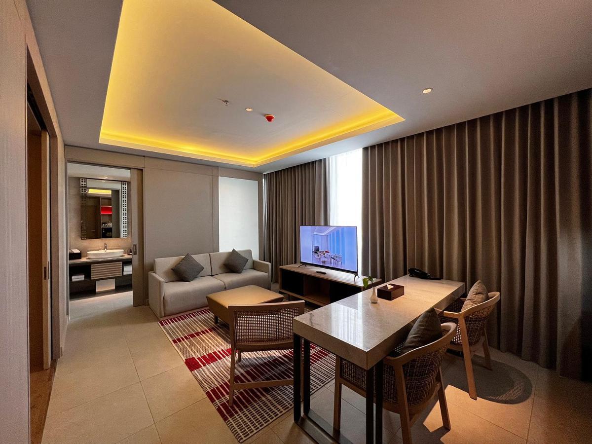 Ra Suites Simatupang Jakarta Extérieur photo